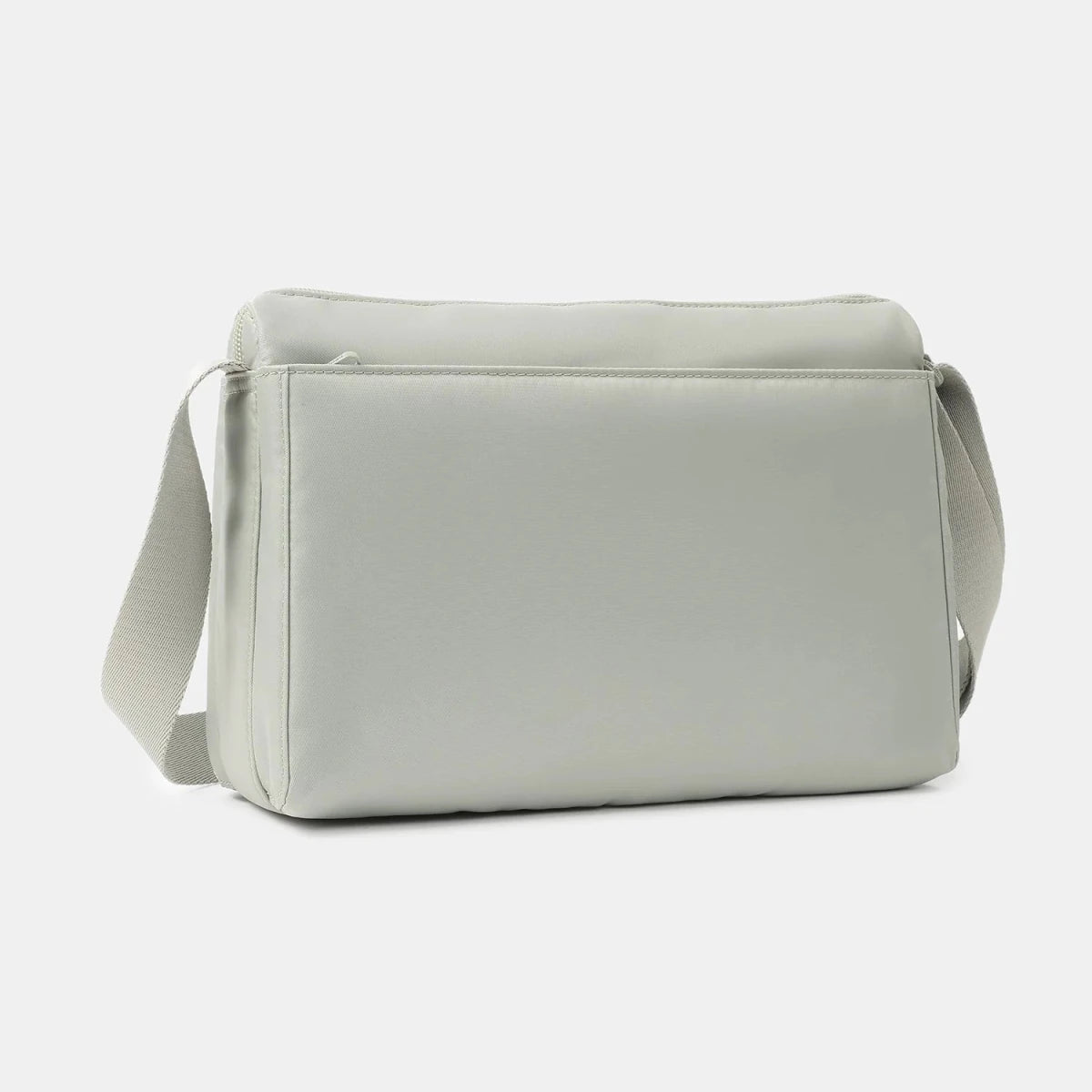Eye Neo Medium Crossbody Bag RFID - Pussywillow Grey | Hedgren | Travel Bags | Thirty 16 Williamstown