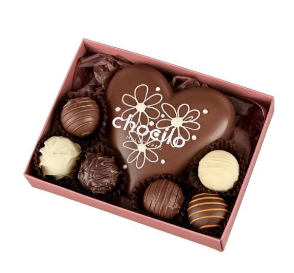 Flower design Milk Chocolate Heart with 6 Assorted Truffles Gift Box - 110g | Chocilo | Confectionery | Thirty 16 Williamstown