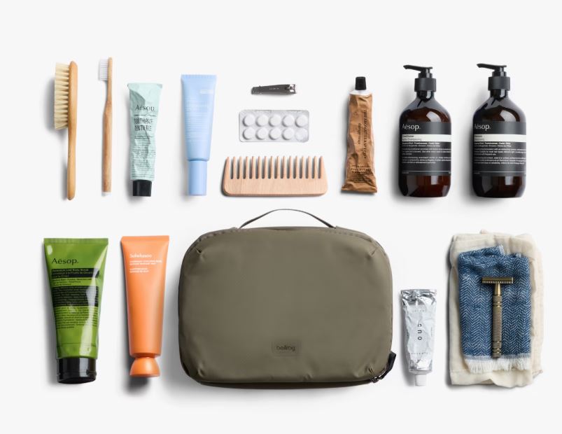 Hanging Toiletry Kit Plus 8L - SeaKelp | Bellroy | Men&#39;s Grooming &amp; Toiletry Bags | Thirty 16 Williamstown
