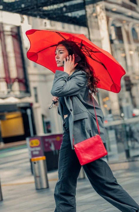Metro Cherry Red | Blunt | Women's Umbrellas | Thirty 16 Williamstown