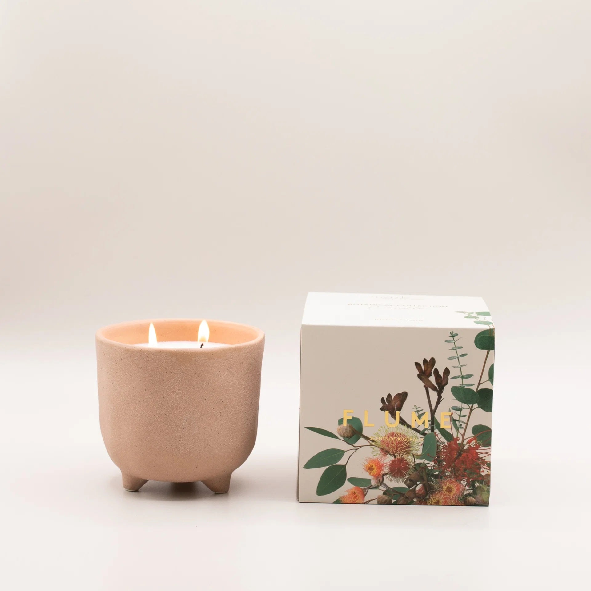 Botanical Candle - FLUME Flowering Gum, Eucalyptus &amp; Lemon Scented Tea Tree
