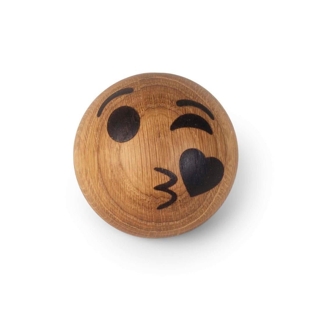 Spring Emotions - Kiss | Nordic Rooms | Games & Quizzes | Thirty 16 Williamstown