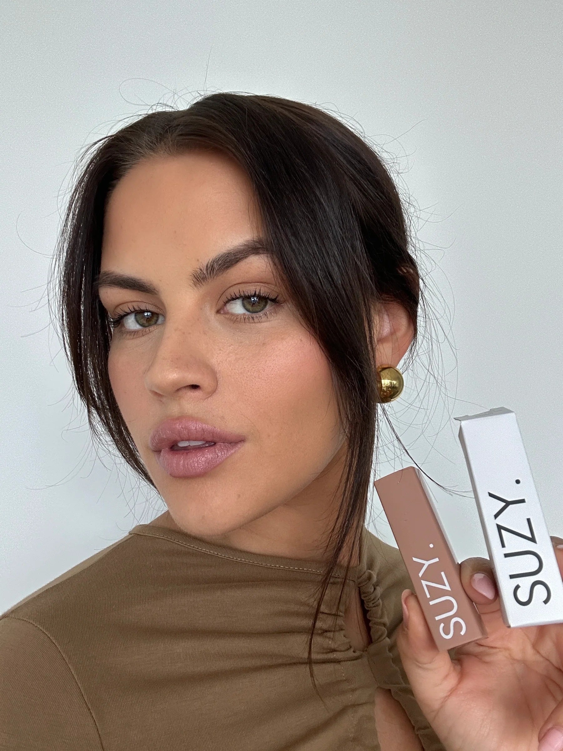 Satin Lipstick - Miss Leah BABY COCOA