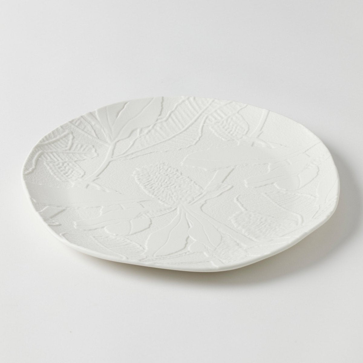 Banksia Round Platter - White | Pilbeam Living | Decorator | Thirty 16 Williamstown