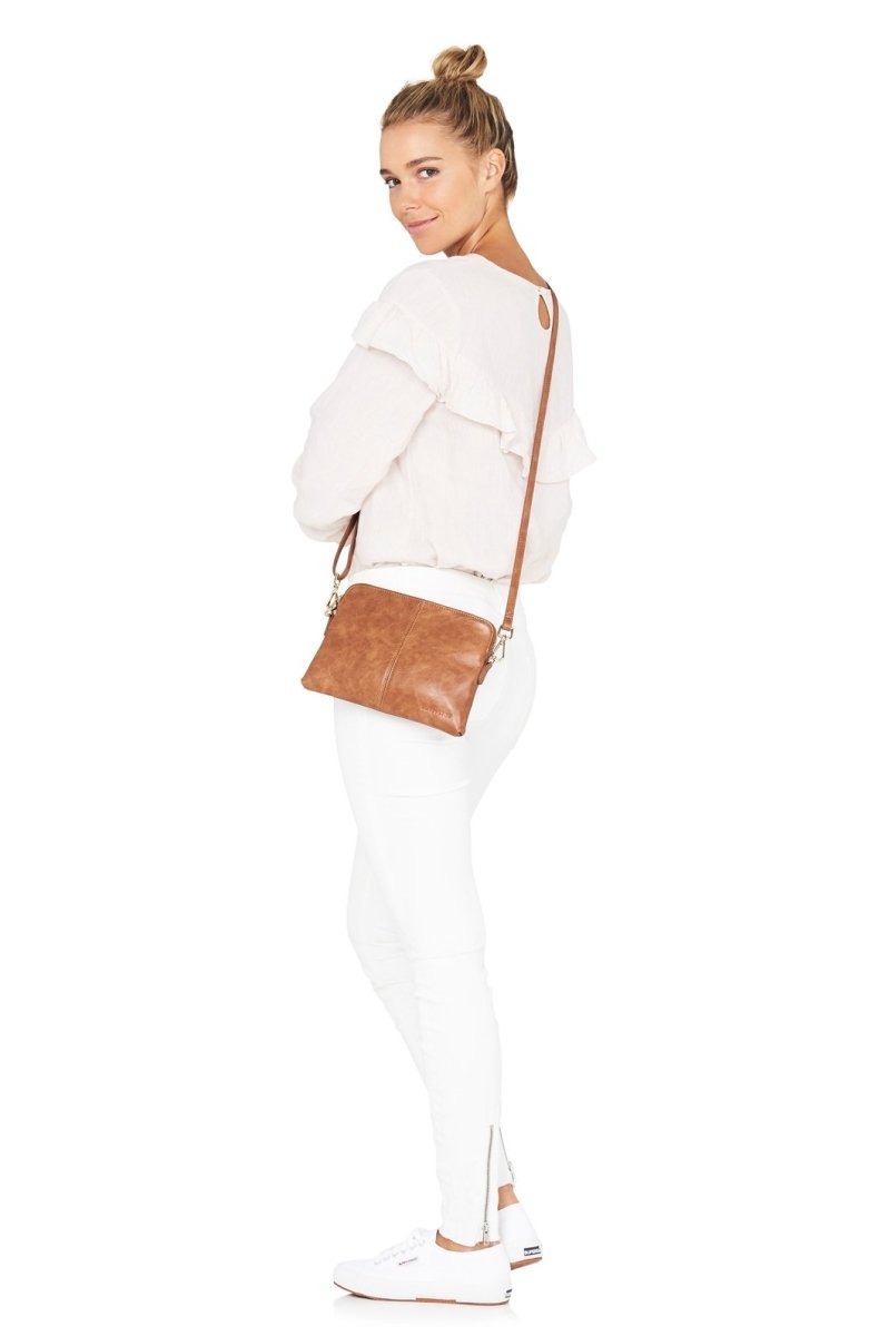 Bowery Wallet - Tan | Elms + King | Women&#39;s Accessories | Thirty 16 Williamstown