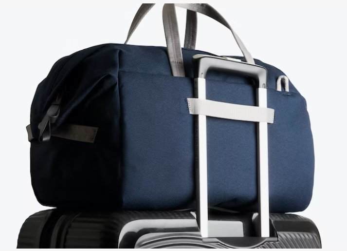 Classic Weekender 35L - Navy | Bellroy | Travel Bags | Thirty 16 Williamstown