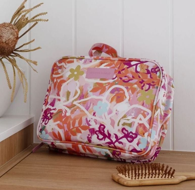 Hanging Toiletry Bag - Ivy | Mindful Marlo | Cosmetic Bags | Thirty 16 Williamstown