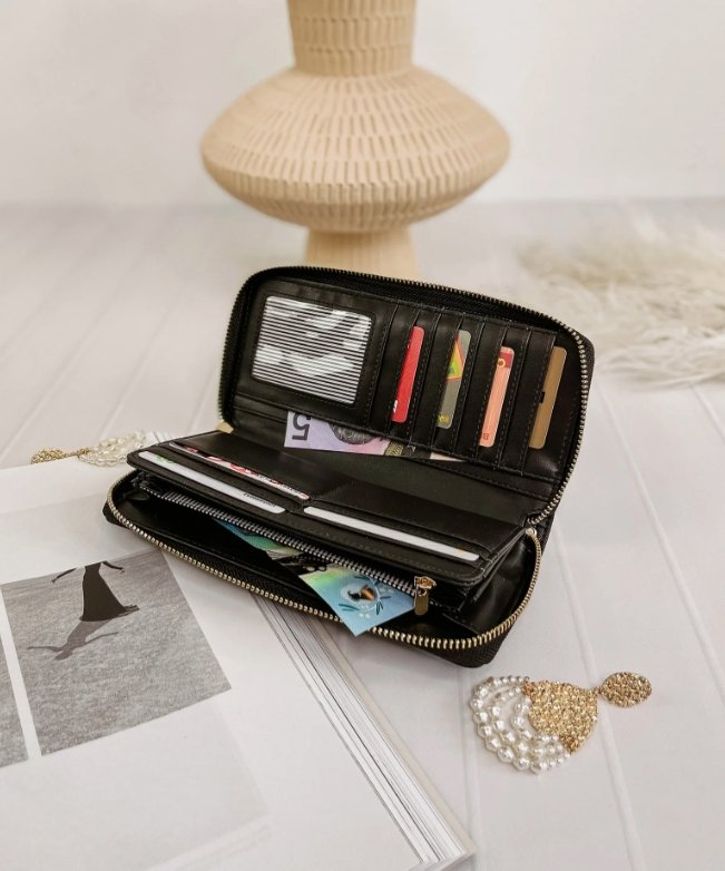 Jessica Wallet - Black | Louenhide | Women&#39;s Accessories | Thirty 16 Williamstown