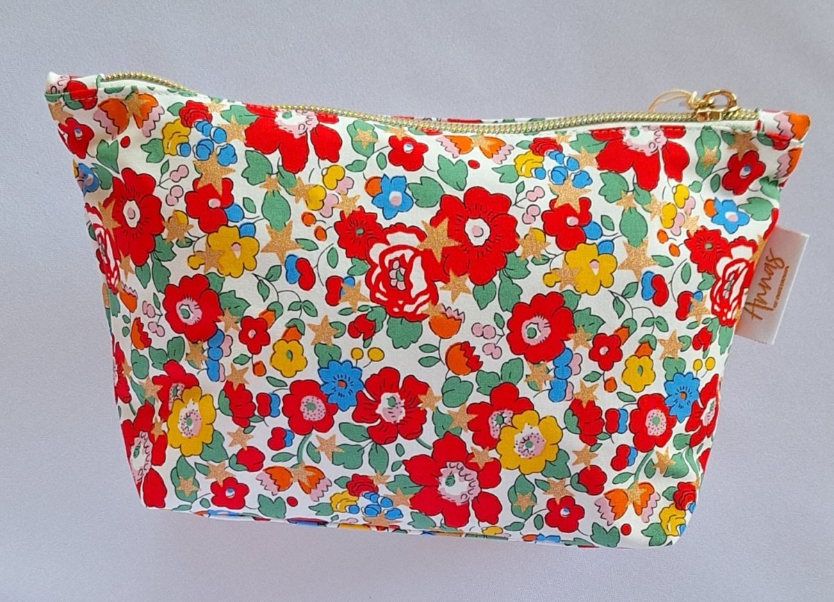 Liberty Essentials Purse - Pretty Reds Gold Star | Annas of Australia | Cosmetic Bags | Thirty 16 Williamstown